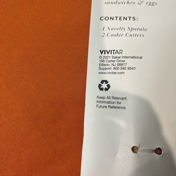 Wicked Black and Silver Spatula with Cookie Cutters - Picture 5 of 8